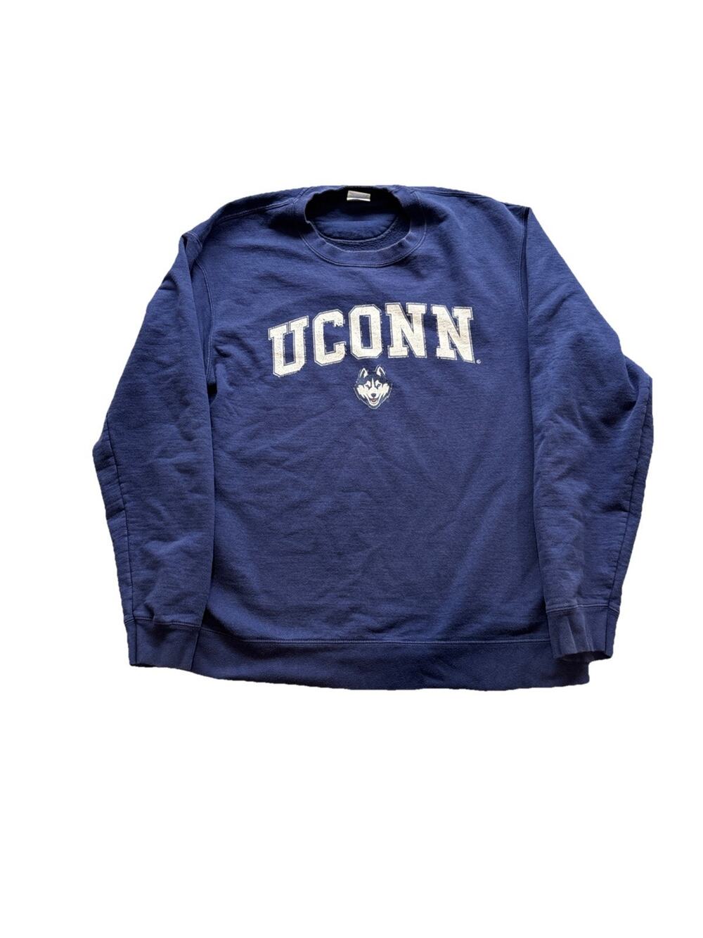UConn huskies Men’s Sweatshirt Size Large Vintage Look